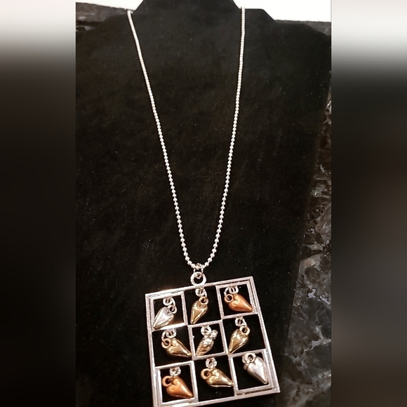 ✨Long Silver Tone Square Pendant Necklace 🌴 - Picture 6 of 8